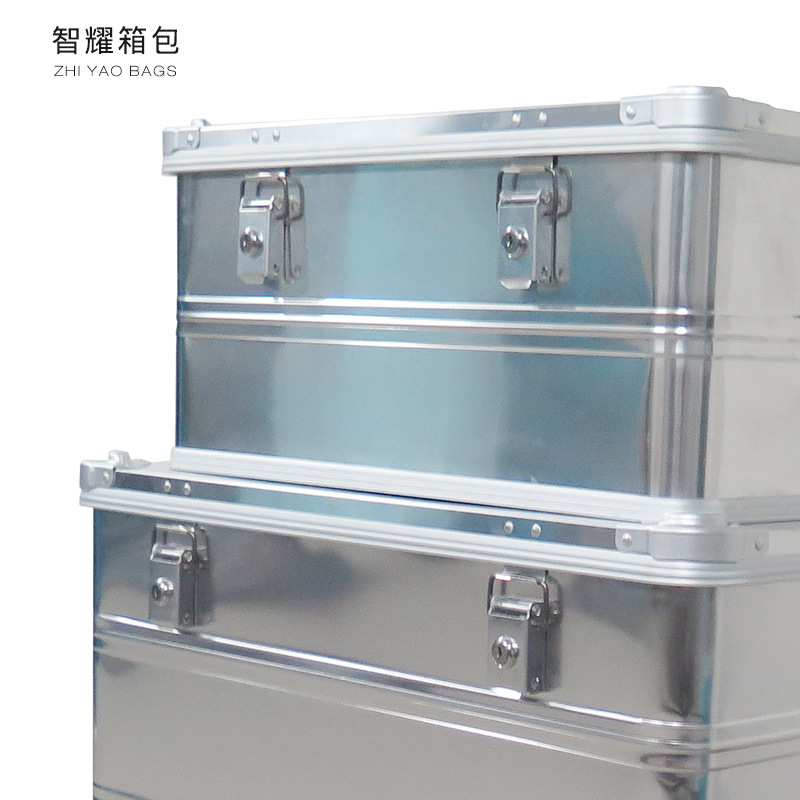 Three sets of specialized toolbox full of aluminum alloy.