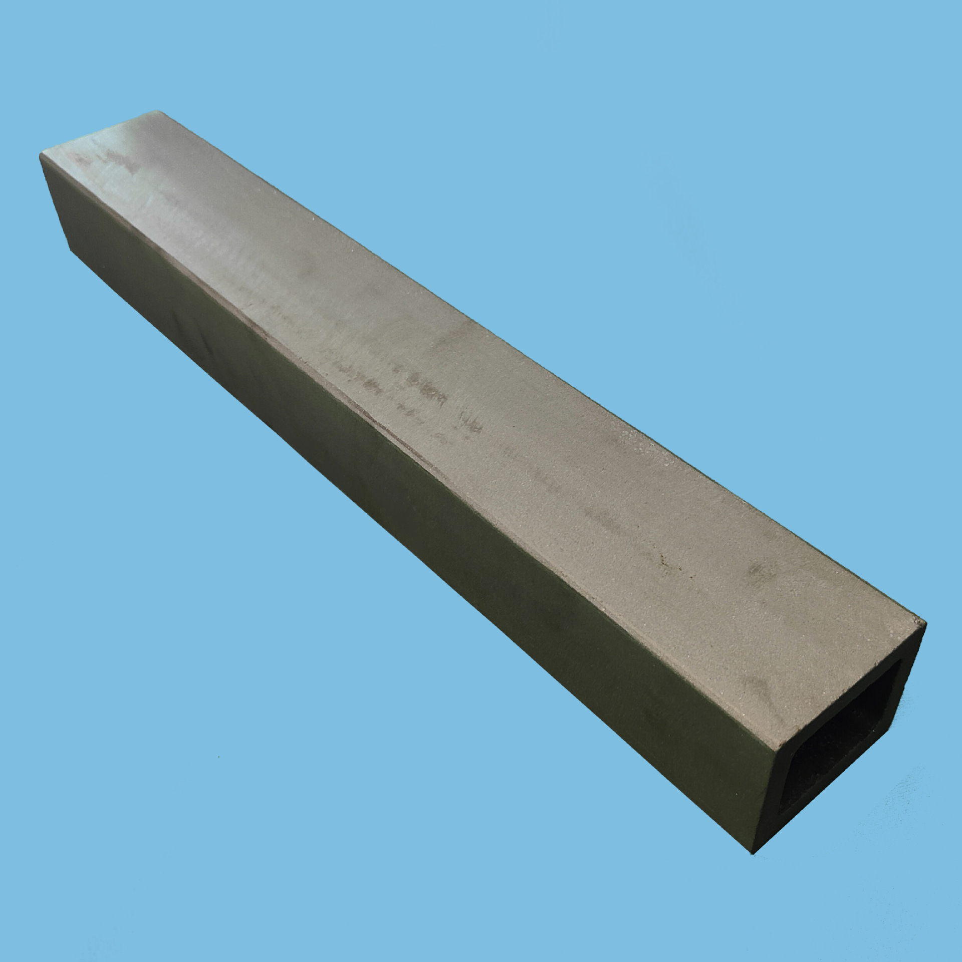 Ceramic kilns have carbide silicon beams.