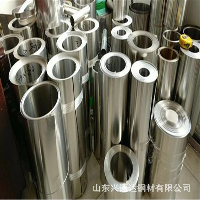 The stainless steel cortex, the plant's present, 304 materials stainless steel rolls, 316 L stainless steel belts.