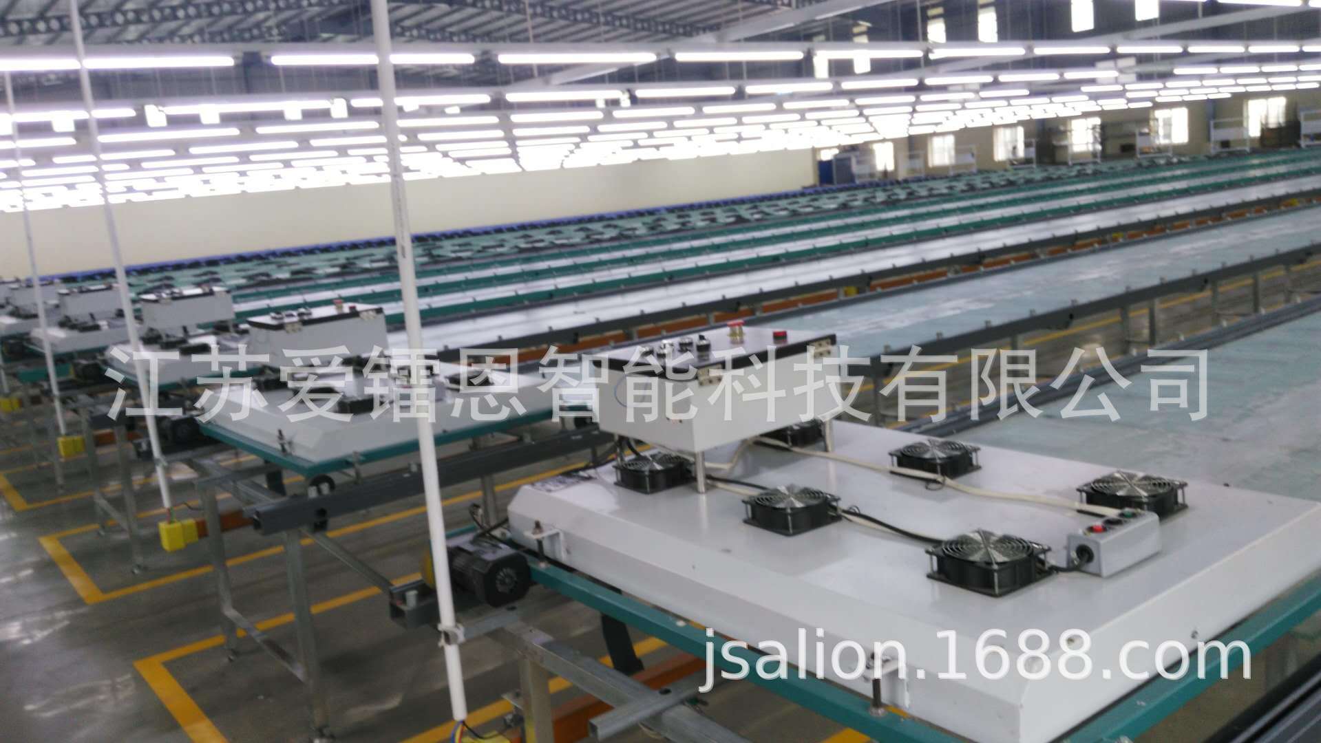 Plant supply of dryer dryer for dryer clothes on board of the pressboard auto-dryer