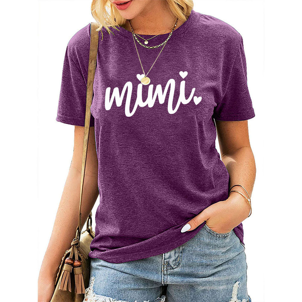 Bên kia biên giới, Amazon đã phát hành một con dấu trái tim mimi, một chiếc áo phông ngắn cho một phụ nữ.