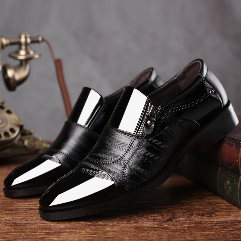 The new big man business is wearing a shoe-shoe-head man's shoe, and he's got one hair on his back.