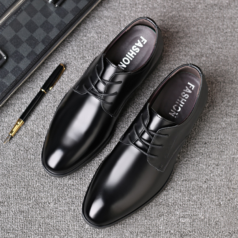 Men's oxen-skin business shoes are in English and Korean wedding shoes.