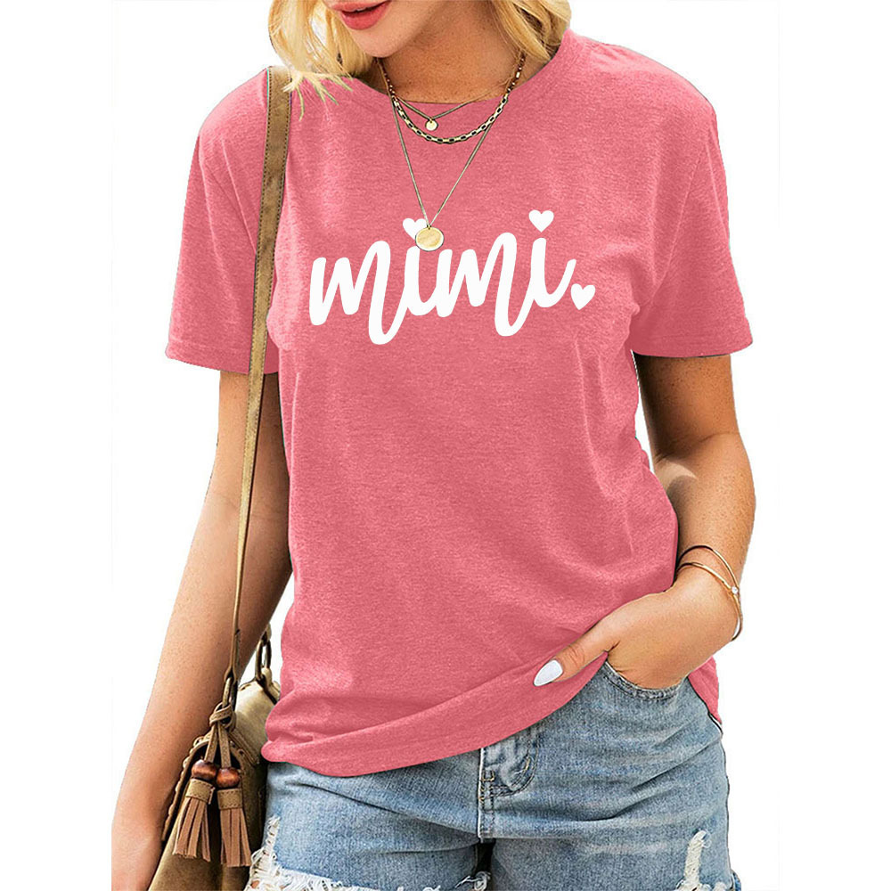 Bên kia biên giới, Amazon đã phát hành một con dấu trái tim mimi, một chiếc áo phông ngắn cho một phụ nữ.