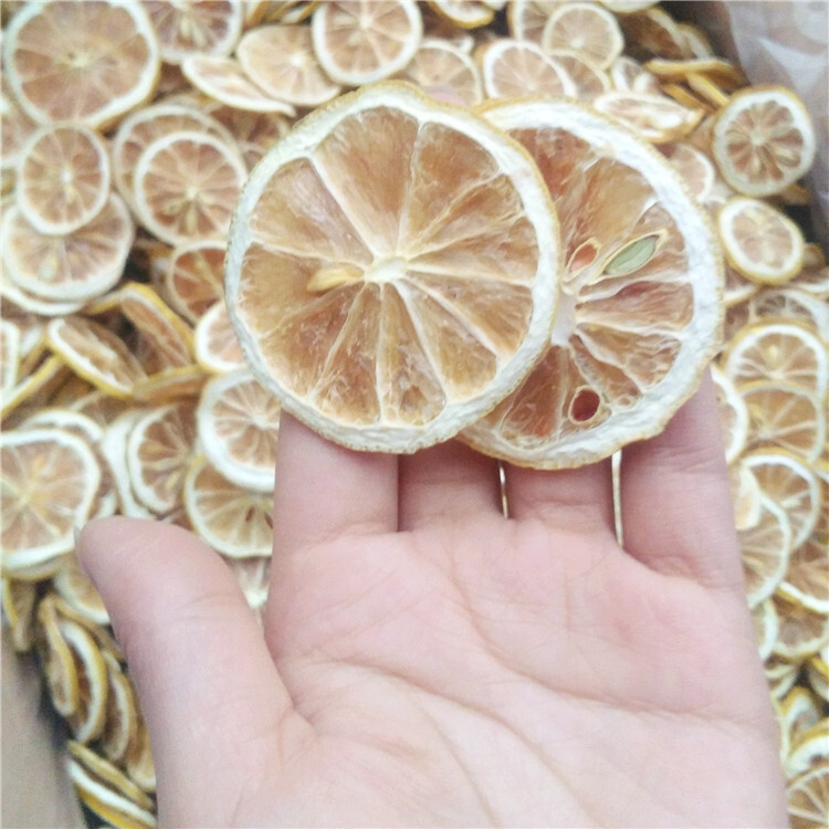 Fresh lemon dry, fresh lemon fruit tea, a package from the producer.