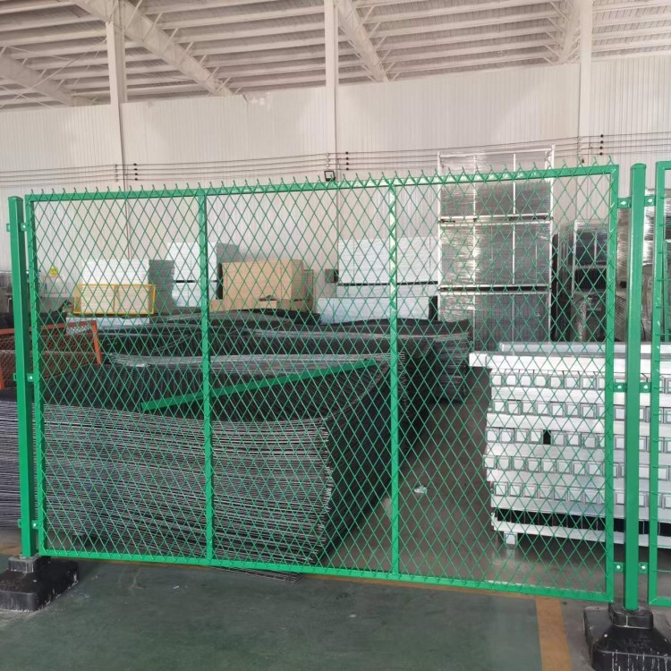 Customization of the frame-nets reservoirs, fenced highway fences, fenced wire fences