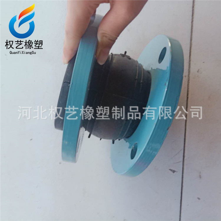 Kết nối mềm cỡ cao su có thể cắt được trong nước cung cấp.