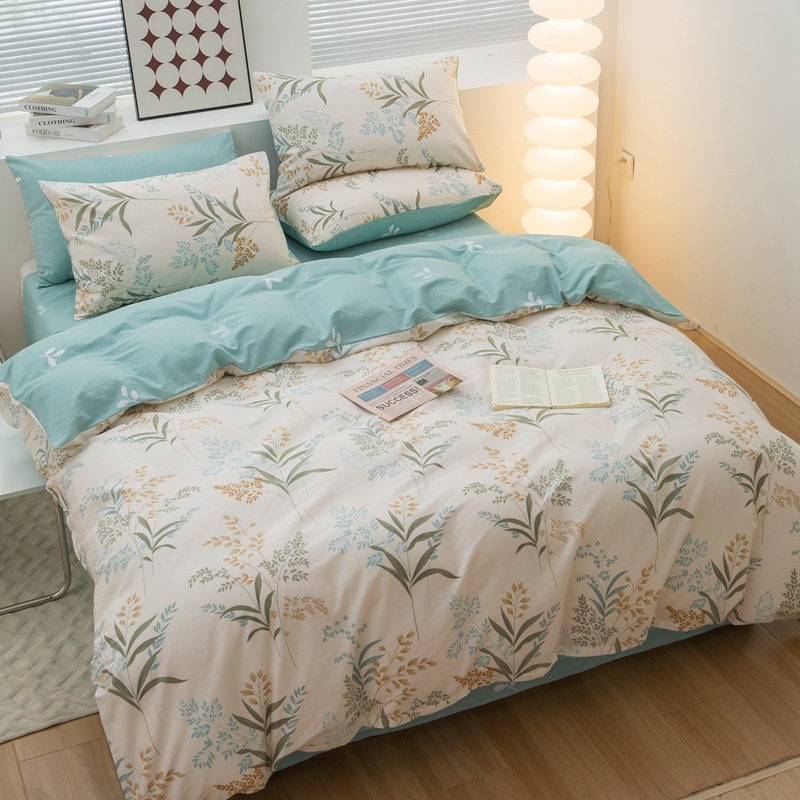 A three-pack of a modern, simple cotton bed with a blanket gift is distributed in a substitute.