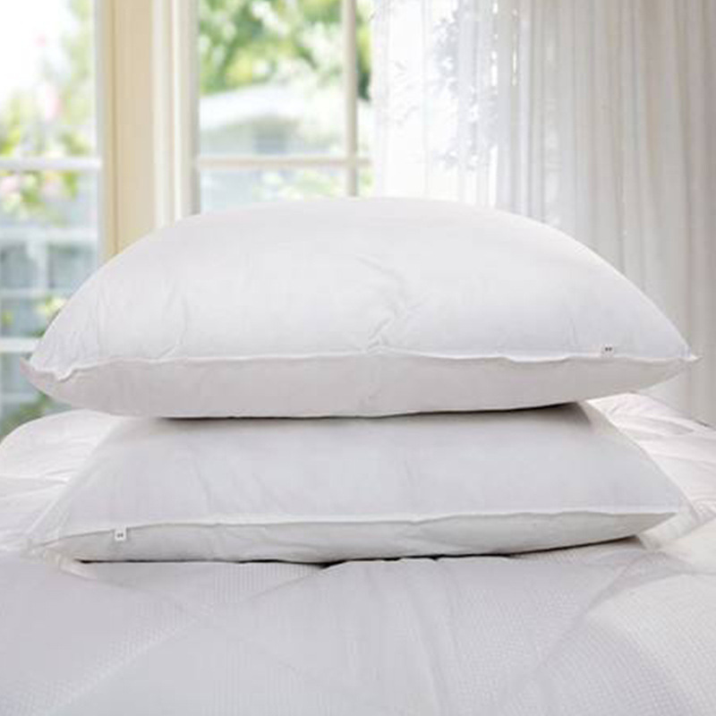 Five-star hotel core pillows, full-middle barley pillows.