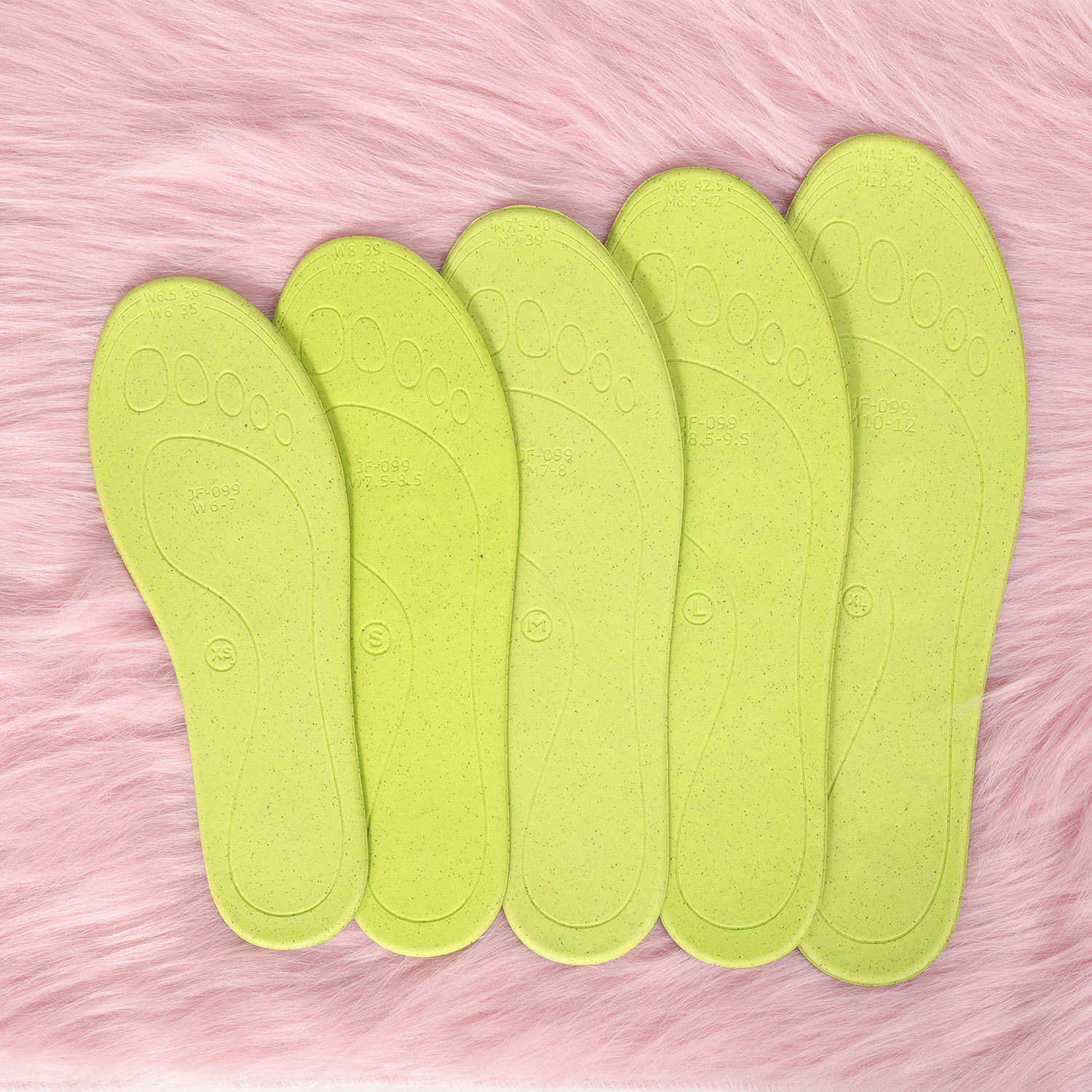 Ortholite air-inhalation/sweeting shoe mats are soft and comfortable to reduce tremors of tremors