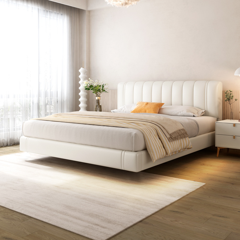 The modern-day leather bed, creamed with a 1.8 metre bed, a red, light, high-end wedding bed.