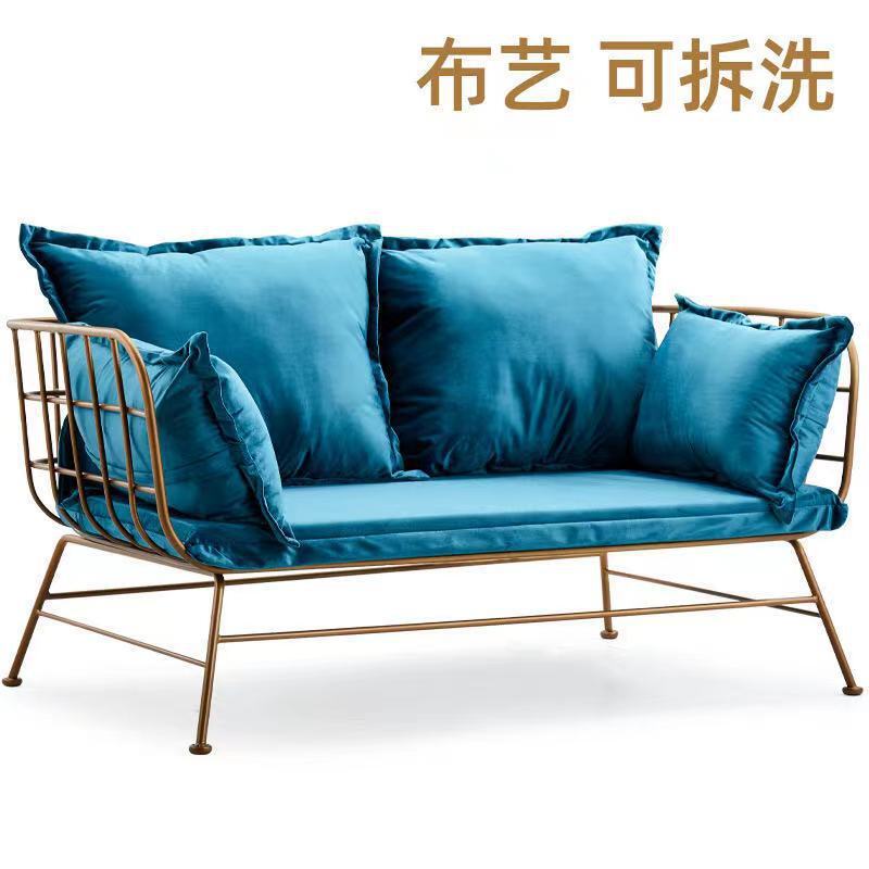 North European Iron Sofa Women's Clothes Office is a simple modern small-house couch.