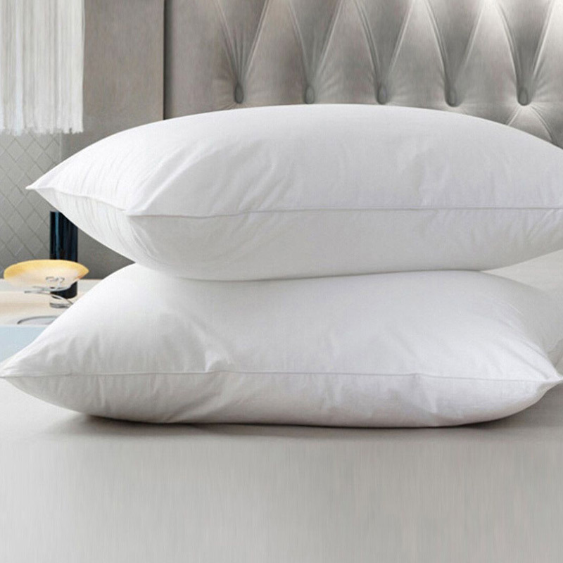 Five-star hotel core pillows, full-middle barley pillows.