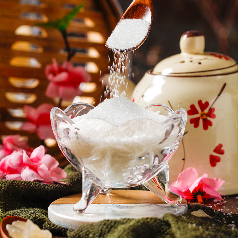 Đường là 300 gram đường trắng tinh chế, đường cacbon tốt, giấy nhỏ cột sống, lấy mía ở Guangxi.