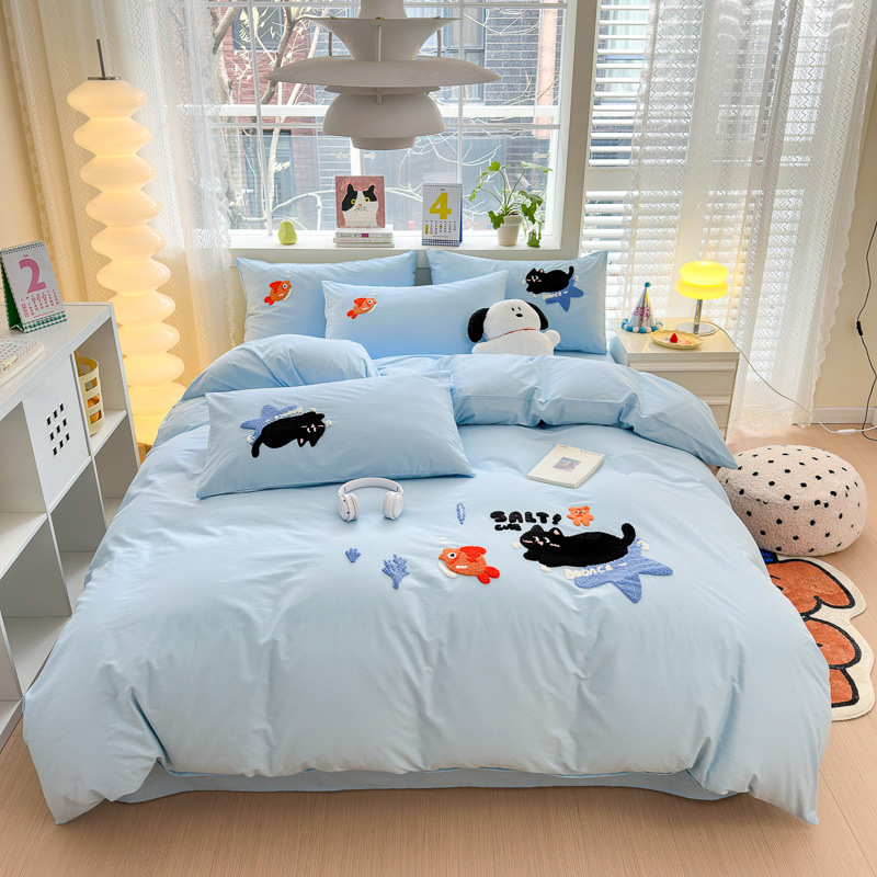 Three-pack-source factory for four custom-made towel-bed items for students