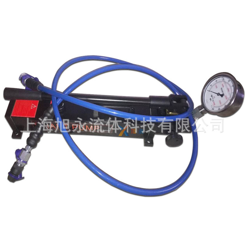 Hydraulic jack hand pumps, small size, lightweight table of pressure and 3-metre surface hoses.