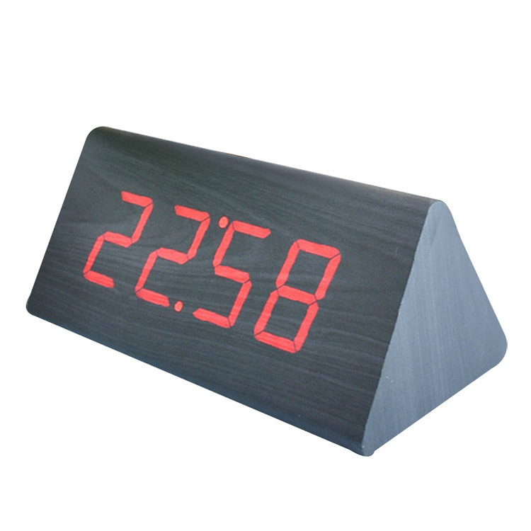 New multifunctional smart alarm clocks, creative gift led electronic clocks, silent fashion log clocks, usb power.