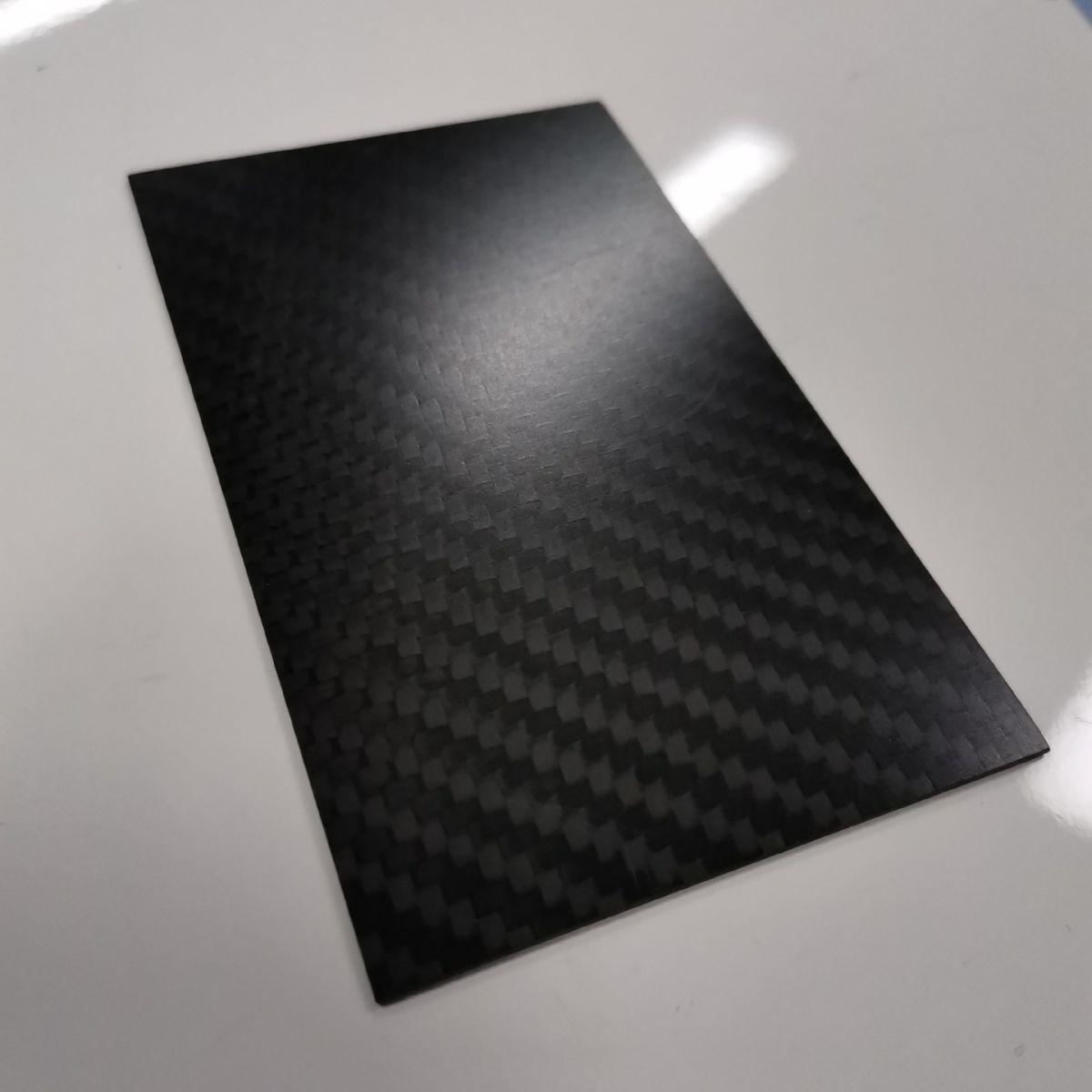 Wholesale 3K pure carbon fibreboard ultra- thin, high-intensity carbon-fibre material processing of cell phone shells