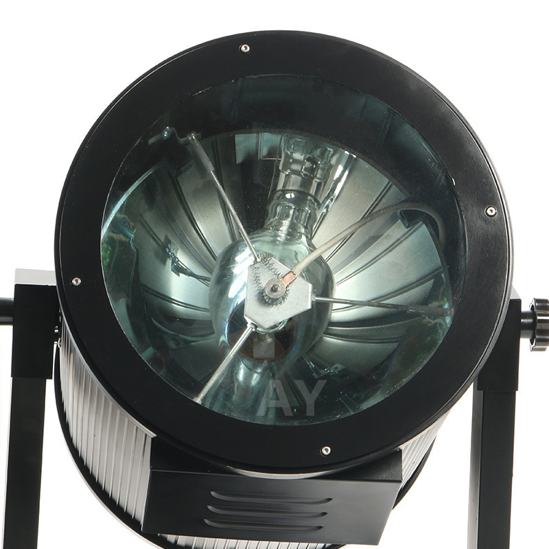 The factory sells 2000W outdoor double-head searchlights.