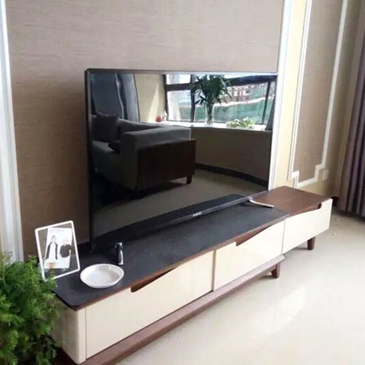 Trang trí căn nhà, đội truyền hình 60 inch quay mô phỏng truyền hình LCD.