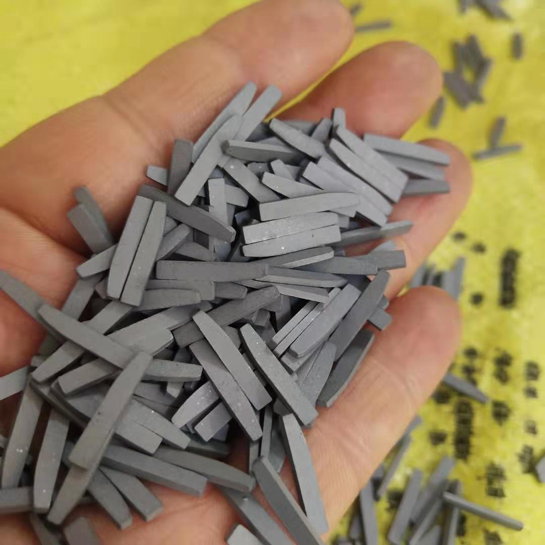 硬質合金刀頭  鎢鋼YG8   YG11 合金刀頭  合金刀頭 鎢鋼