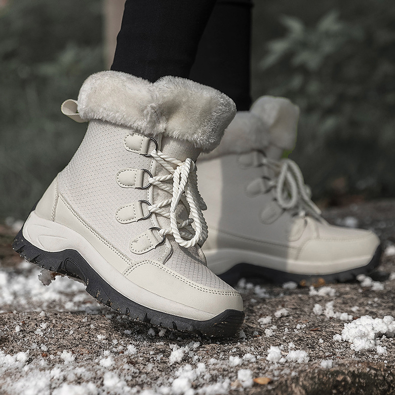 2024 Northeast winter couple snow boots for both men and women to climb the mountain with cotton shoes.