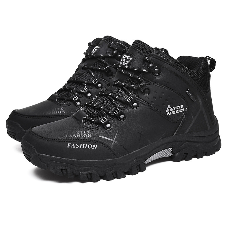 2024 Amazon speeds up independent station travelers' shoes outside the Amazon's big-yard mountain.