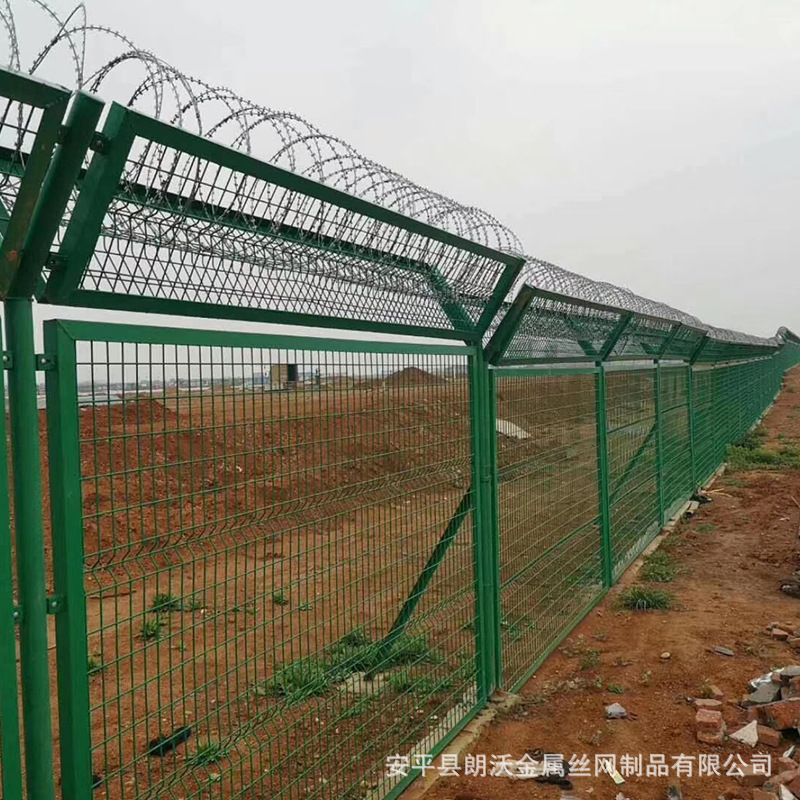 Customization of a framework rail rail rail grid with a green package of bilateral wire protection fences