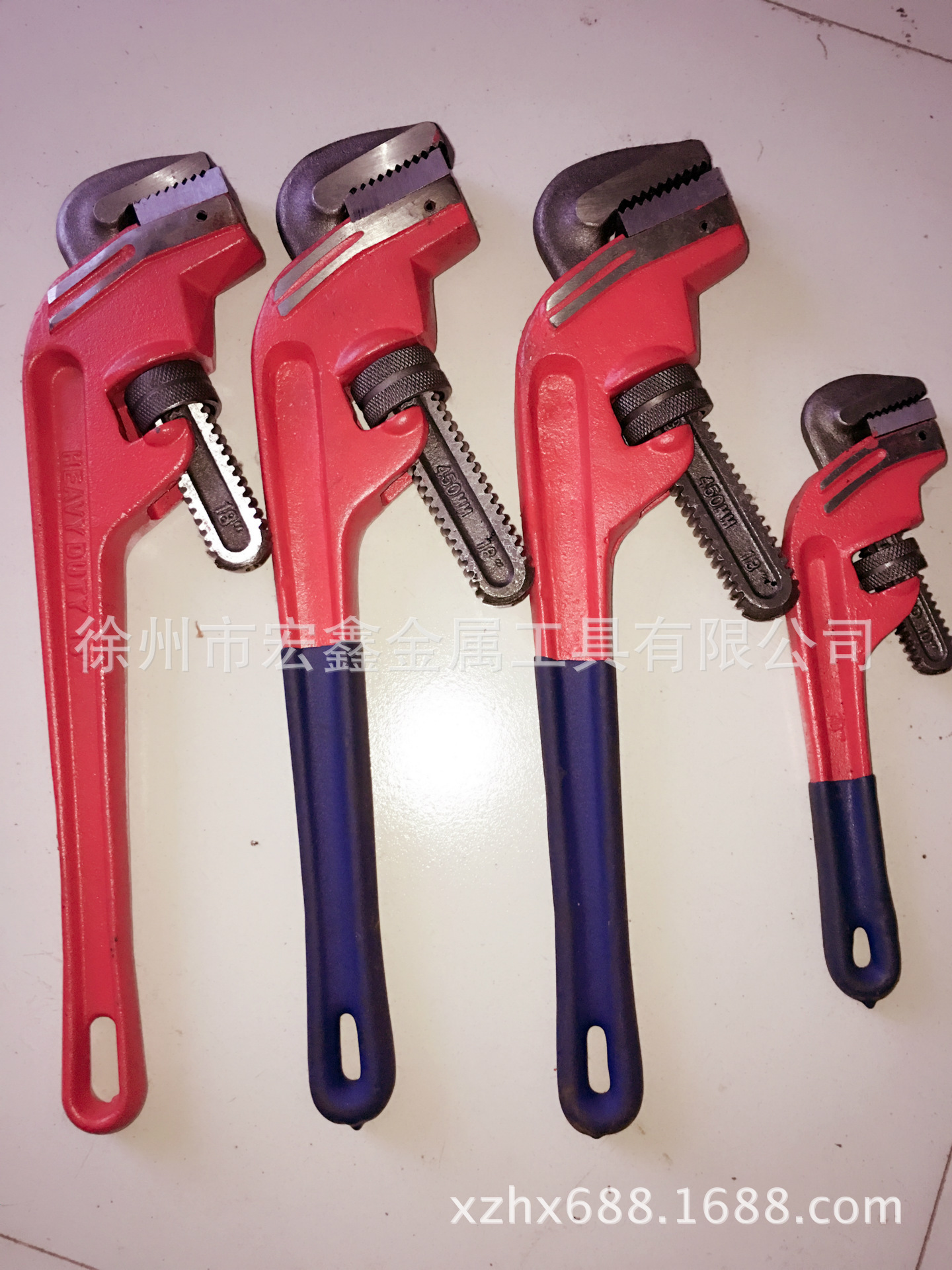 The factory needs to contact the passenger's suit for the wholesale oscillating pipe plier.