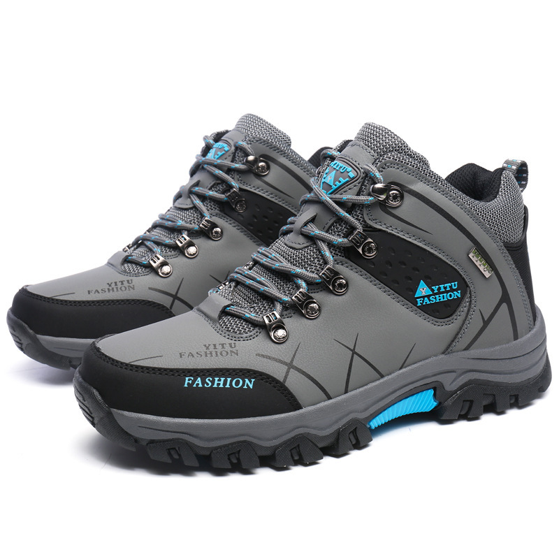 2024 Amazon speeds up independent station travelers' shoes outside the Amazon's big-yard mountain.
