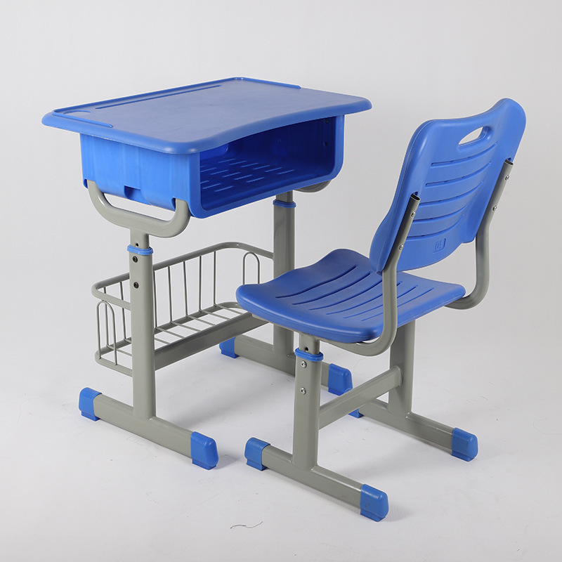 Tutorial table ABS plastics for primary and secondary school students can be promoted to a basket of tables with empty chairs