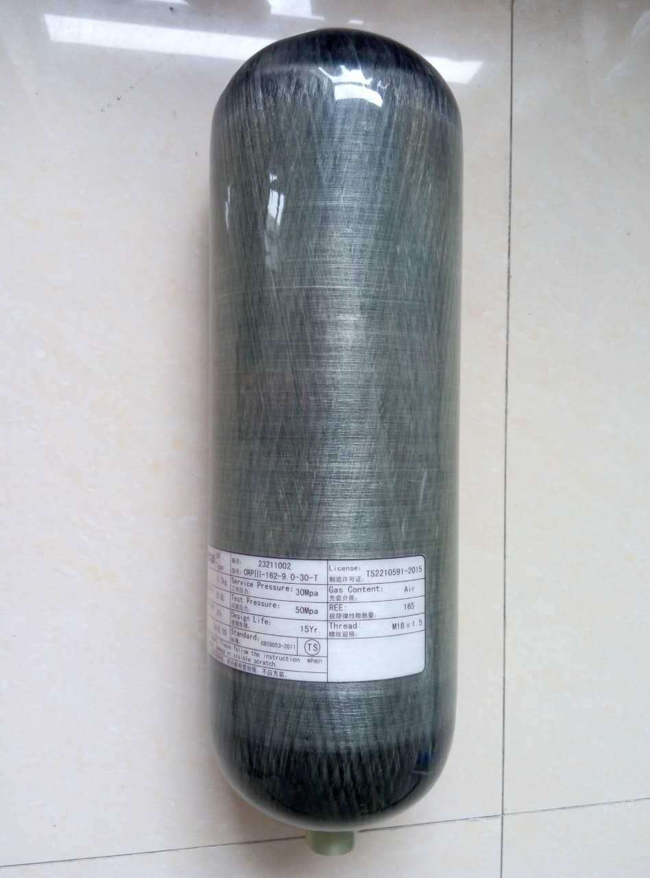 9 liters of Metto carbon fibre composite cylinders