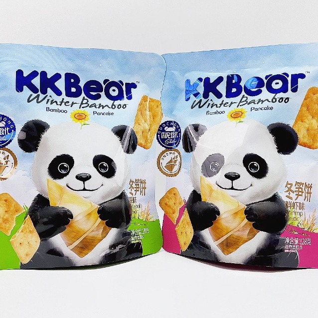 Cái túi bánh nướng siêu nóng KKBear với 128g hạt ngũ cốc.