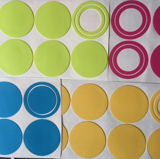 The factory, circles, squares, smoothing, bumpproof silica pads, sticky pads, transparent, gaskets, tremors.