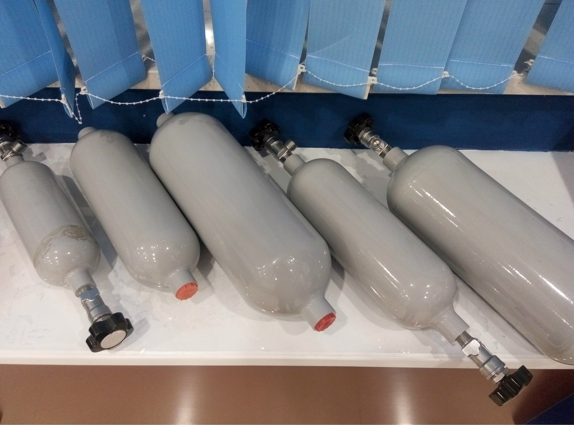 2L metallium alloy sampling cylinders double-mouthed