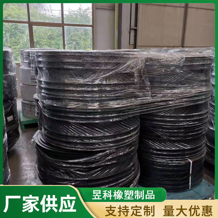 The plant's current wholesale rubber-free belts, with the buried back-stamped water belts, resistant to aging natural rubber.