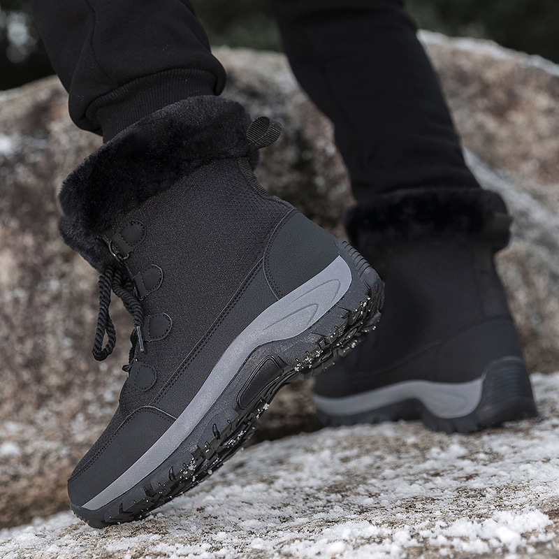 2024 Northeast winter couple snow boots for both men and women to climb the mountain with cotton shoes.