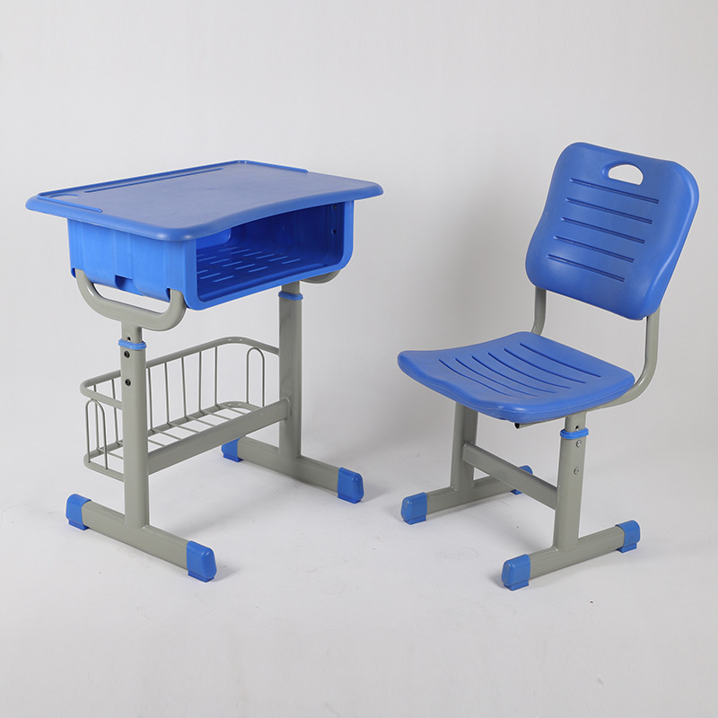 Tutorial table ABS plastics for primary and secondary school students can be promoted to a basket of tables with empty chairs