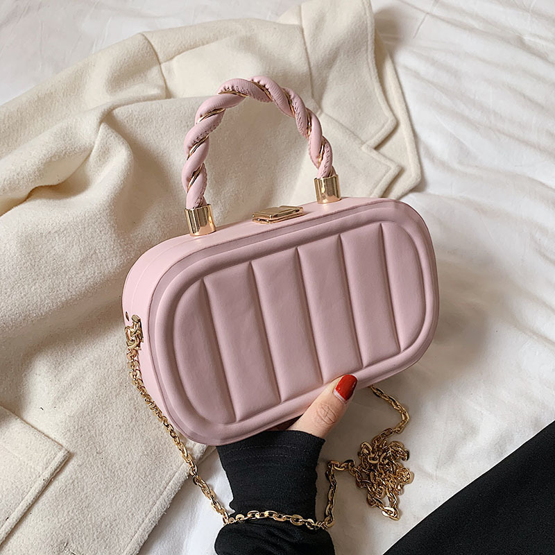 Airbag girl 2021, new fashion bag girl, slashy bag girl, one shoulder bag.