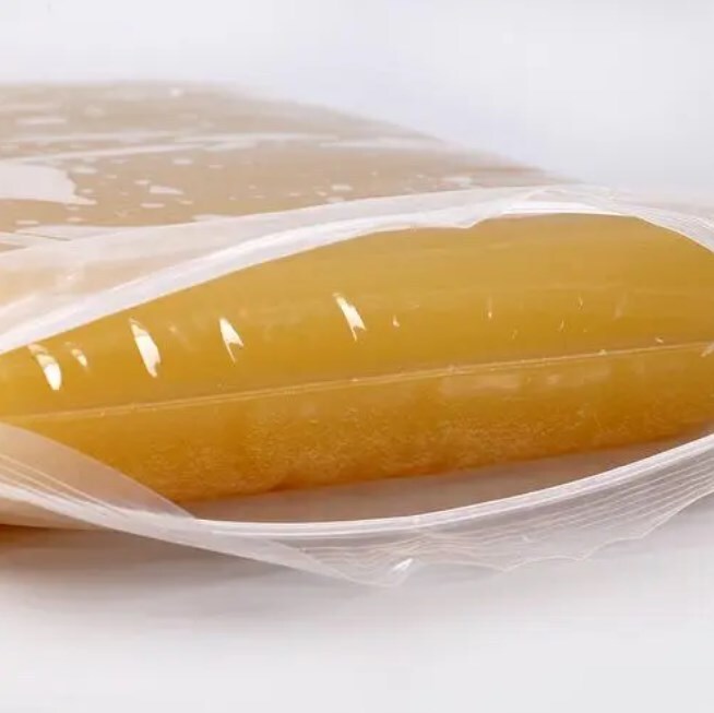 Jell-O, curry-transparent curry glue.