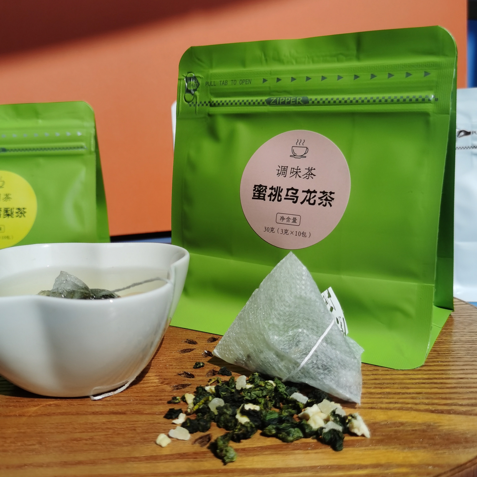 廠家批發水果茶蜜桃烏龍茶10泡30克蜜桃蘋果烏龍 三角包茶