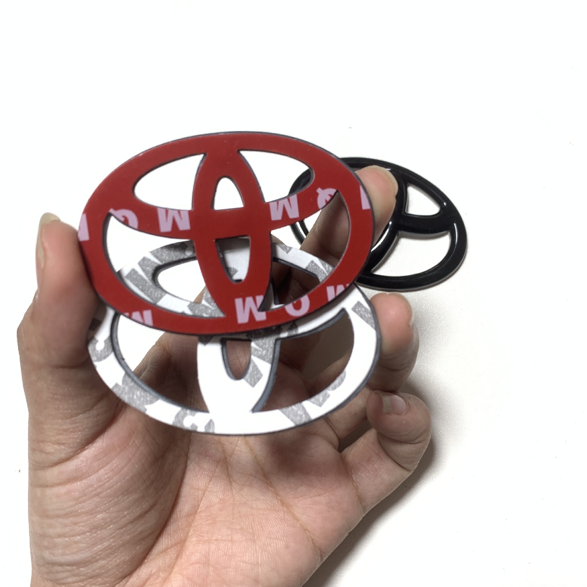 The Toyota steering wheel will be used to mark the Carola Camery Crown, and the Zehanlander Riggler.