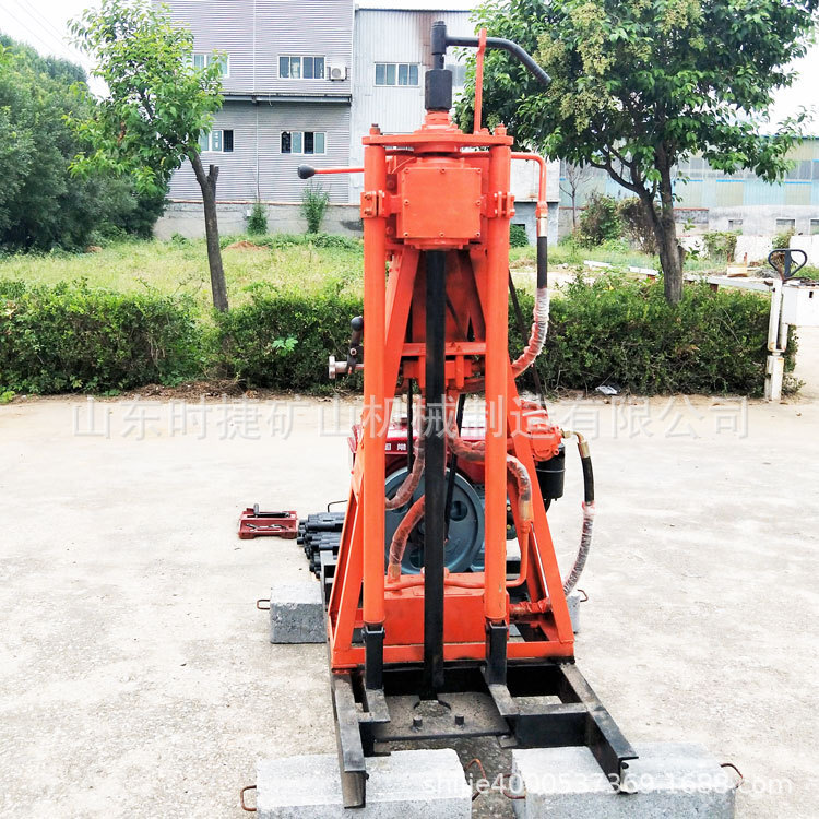 Small-scale diesel hydraulic geological sampling equipment 50 metres of core mine detection rig