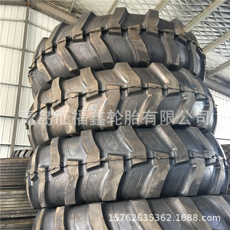 Supply of two busy tyres, JCB excavating loader tyres R-4
