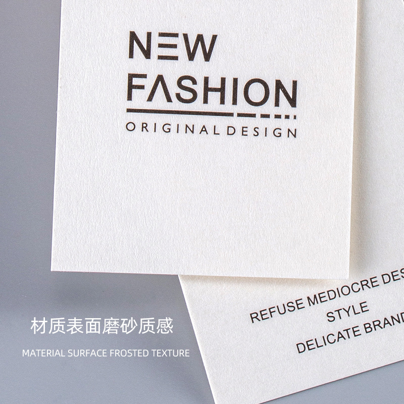 The new dress hanger prints logo dress shop branded women's labels, soft glue card paper made for cash.