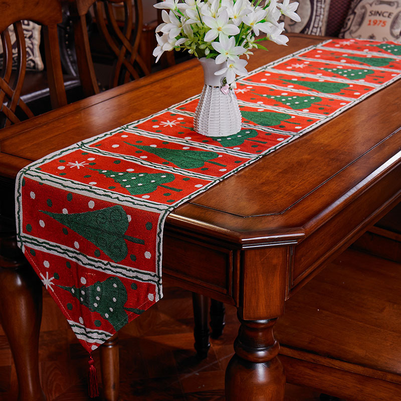 Foreign trade Christmas decorated Nordic moose table and table table mats, long table towels, shoeboards, hotel beds.