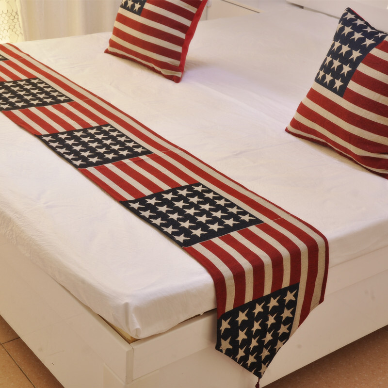 The Mediterranean Hotel Pilot Room is customised by a table table and table with a star-decorated flag-bed-turban bed.