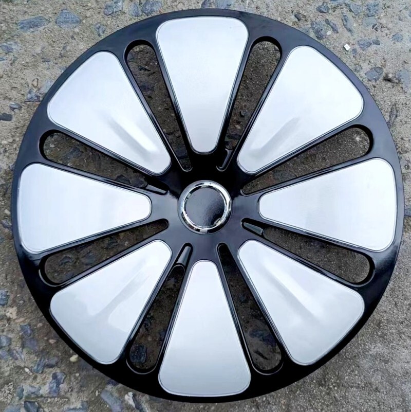 A 15-inch general-wheel cap for a new energy vehicle.