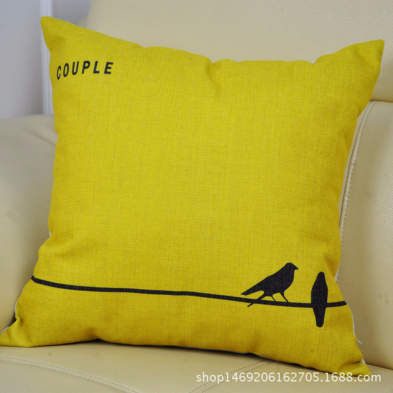 A Nordic orange omelet pillowcase, a Euro-American love couple's gift to a pillow bird across the border.