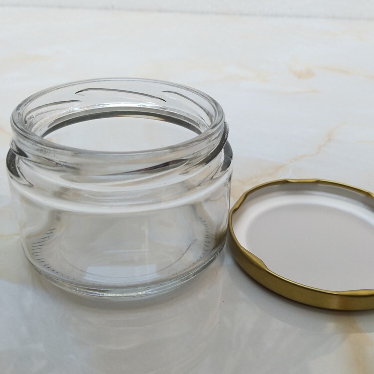 Round turtle ointment glass, 200 ml transparent honey bottle, tea and caviar.